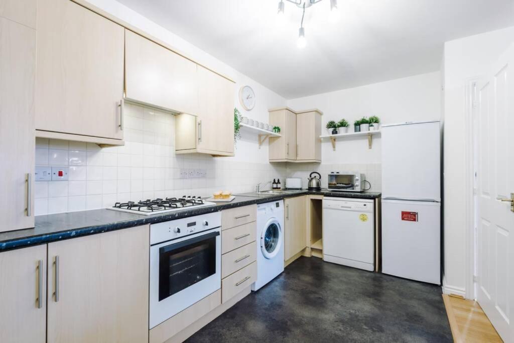 Paladine Place Serviced Apartment