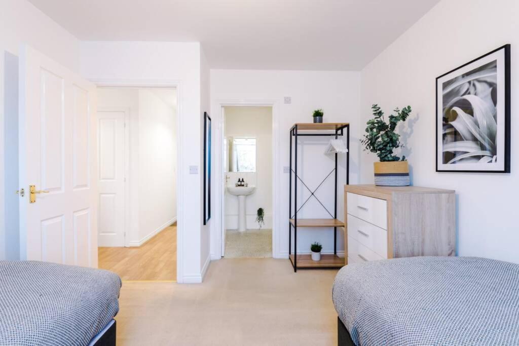 Apartment Paladine Place Serviced Coventry